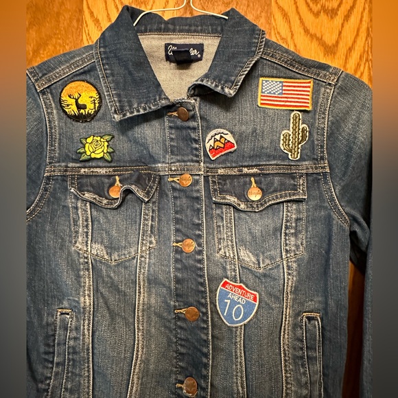 Wrangler Woman’s Jean Jacket M - Picture 2 of 6